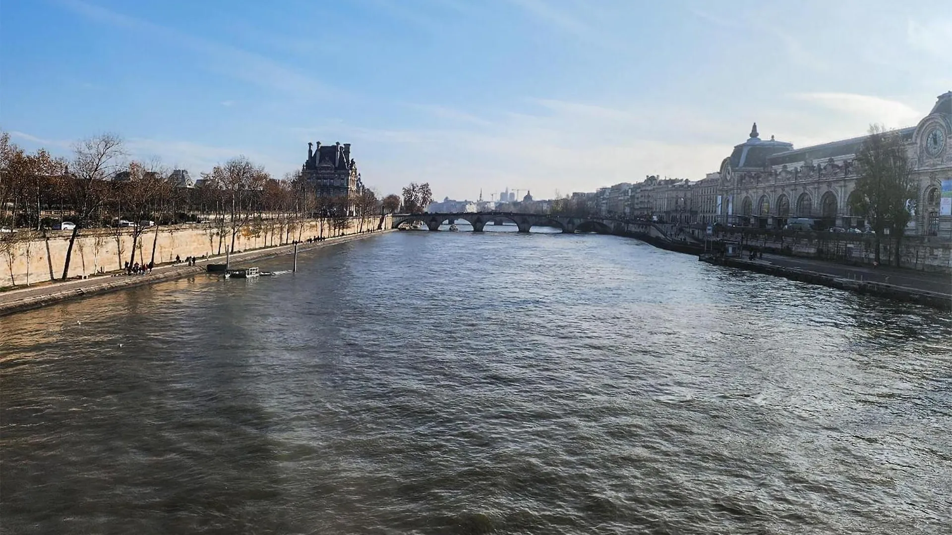 Amazing Apartment In Paris With Kitchen location